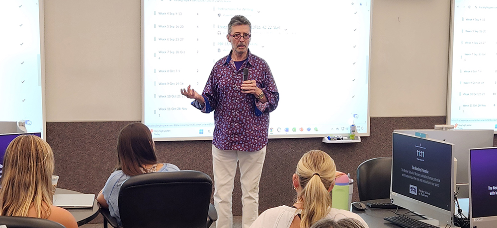 Ed Riefenstahl addressing Michele Gagne's class